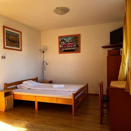Aqua Thermal Soterapia Es Apartmanhaz Puspokladany Exterior photo